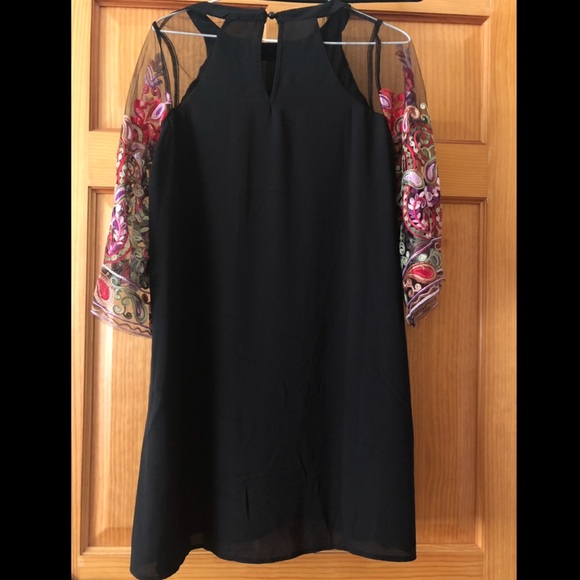 NWOT Black Tunic Dress with Embroidered Sleeves - Picture 2 of 3